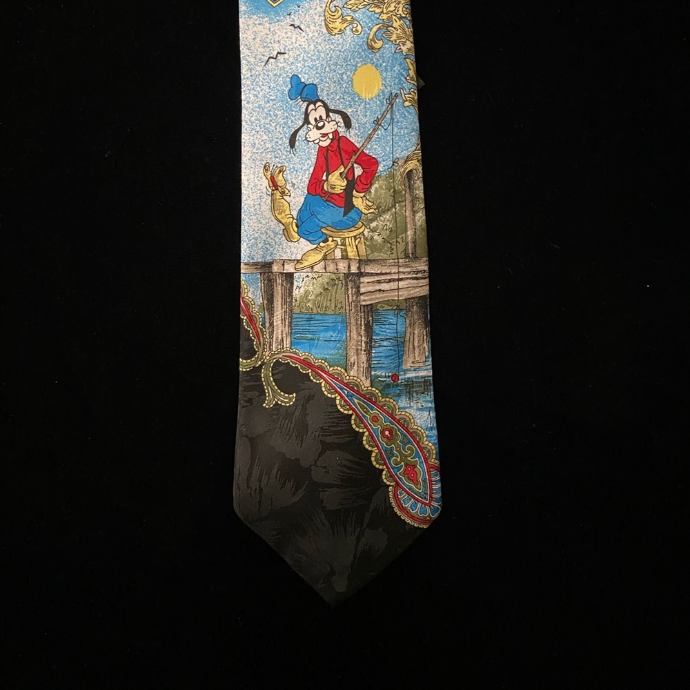 Vintage Disney Goofy Fishing Necktie